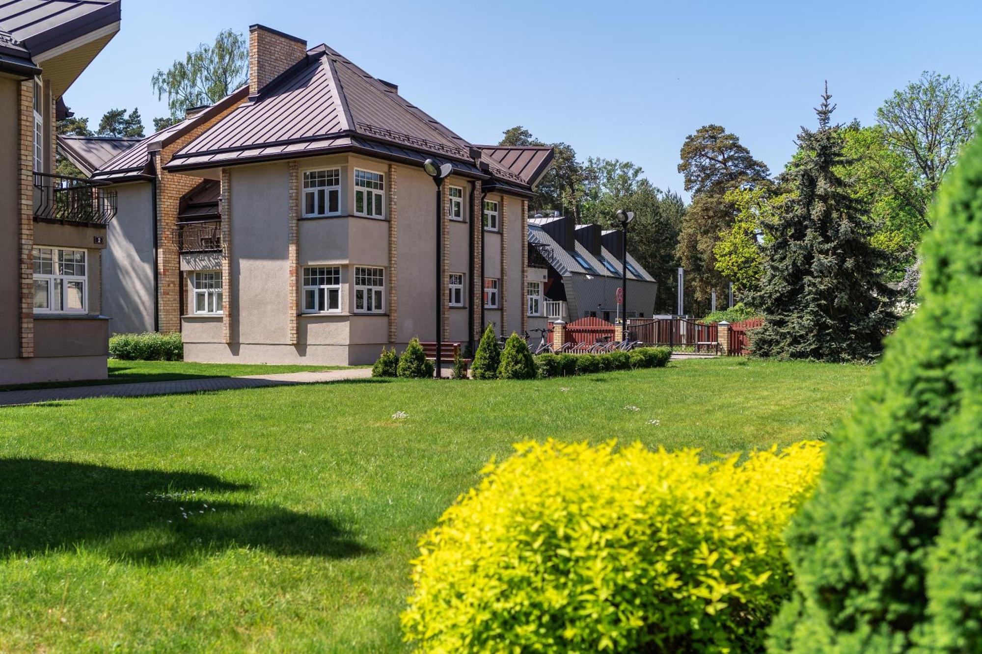 Apartamenti Kurshi Jūrkalne Extérieur photo
